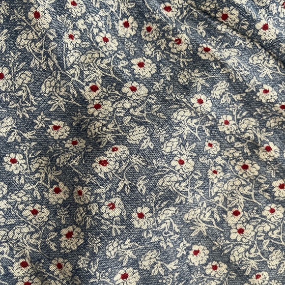 Sadie & Sage Floral Romper - Picture 3 of 5